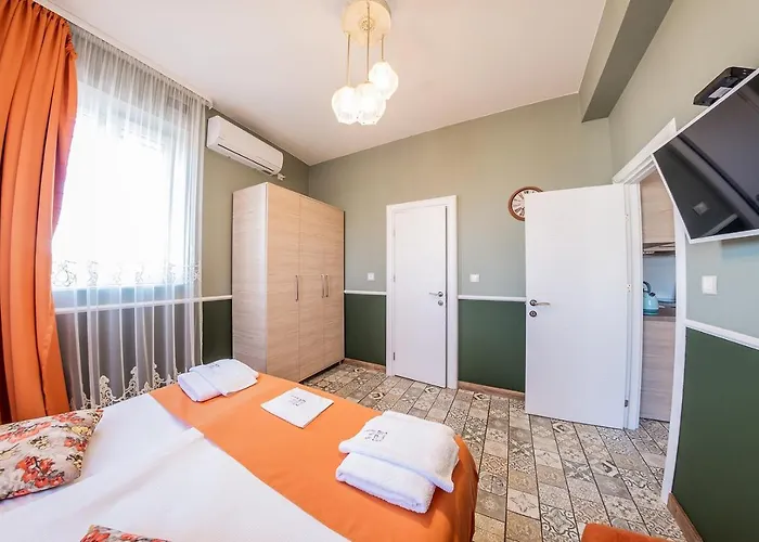 Vintage Life * Sofia