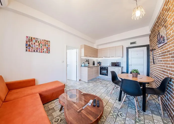 Vintage Life Apartment