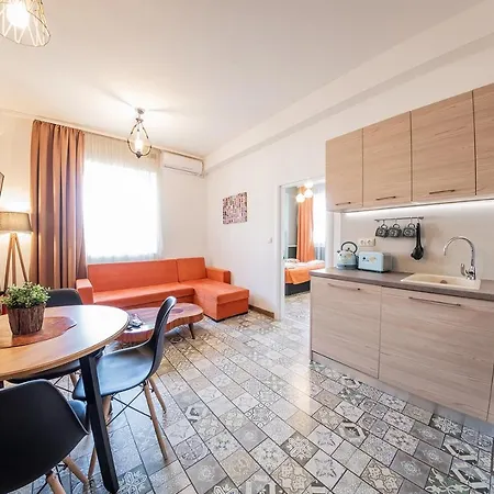 Vintage Life Apartment Sofia